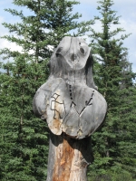 Hiking sign on Dezadeash River Trail